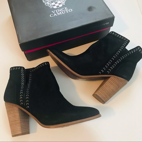 VINCE CAMUTO | 9.5 | Black Studded Leather - Picture 2 of 16